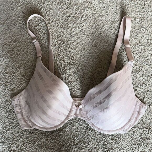 Maidenform T Shirt Underwire Bra! - Picture 1 of 5